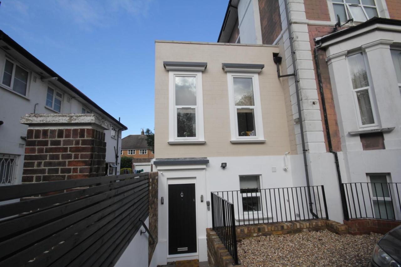 Eversley'S Mews Daire Londra Dış mekan fotoğraf